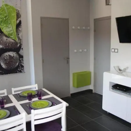 Апартаменты Les Confidences *